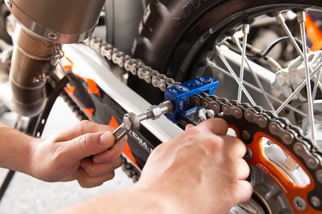 Motion Pro Trail Task™ ADV Chain Tool
