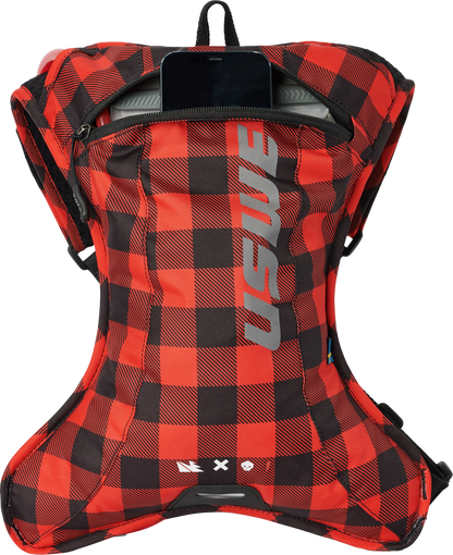 USWE Outlander XC 2L Flannel Hydration Pack