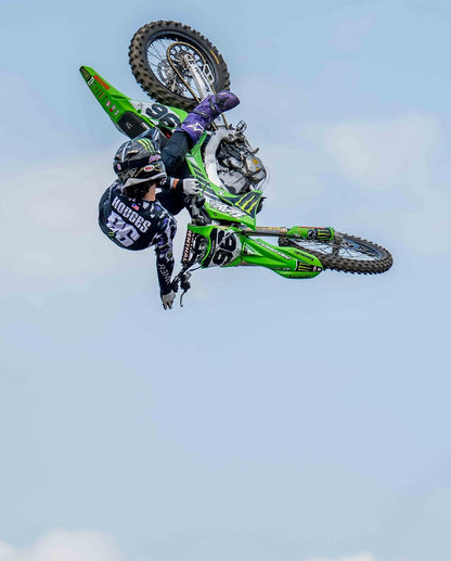 EVS Slayco 96 Ghost Leopard Knee Guard - Limited Edition Axel Hodges Knee Guards