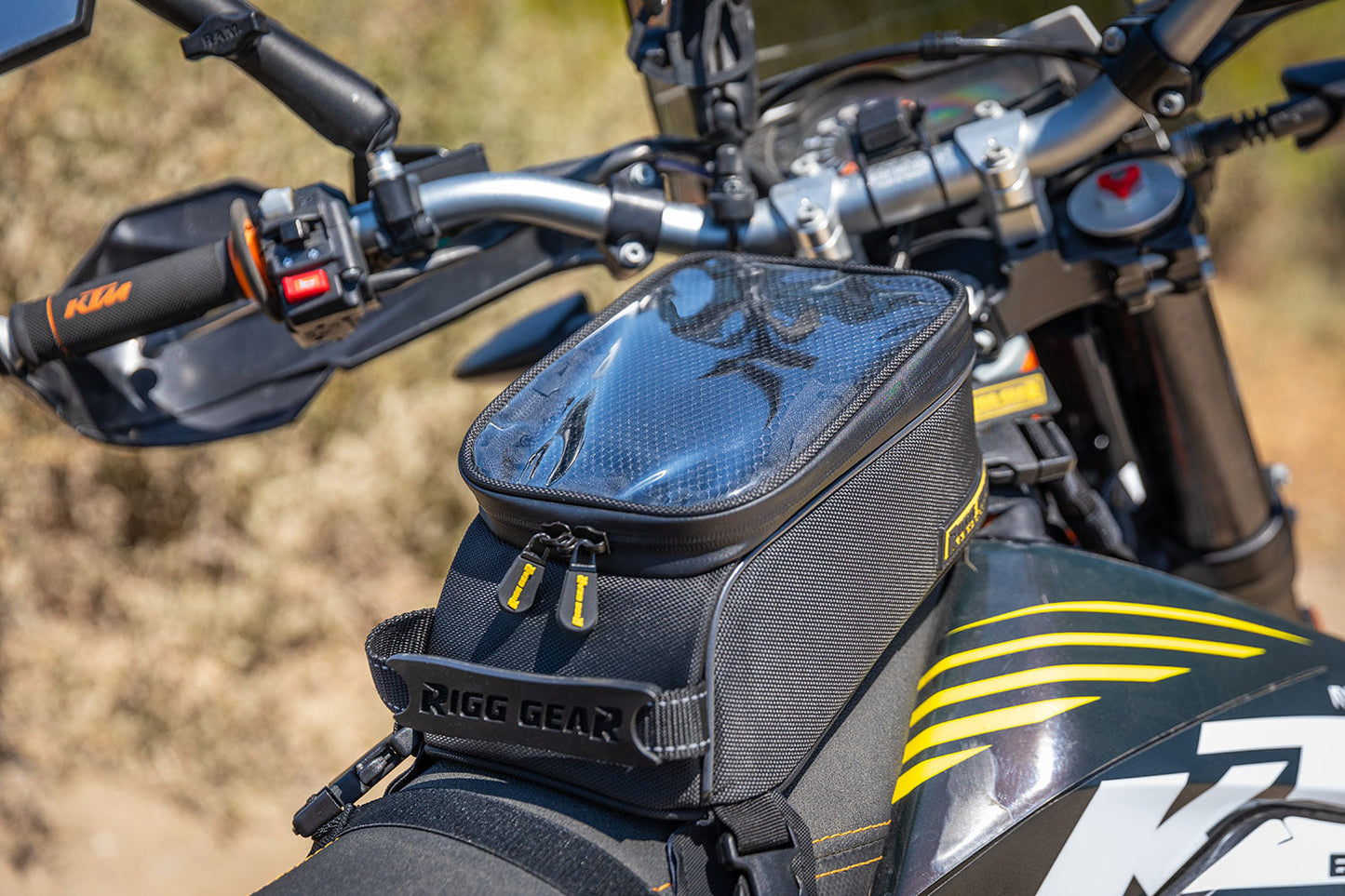 Nelson-Rigg Trails End Lite Tank Bag - Black